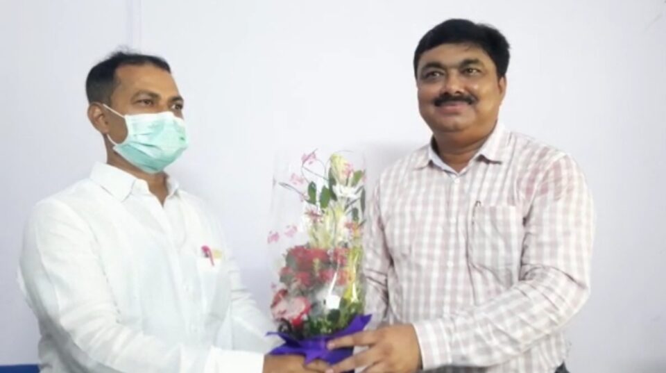 Adityapur News : आवास बोर्ड जमशेदपुर प्रमंडल के कार्यपालक अभियंता दीपक सहाय ने आदित्यपुर कार्यालय में लिया प्रभार…… | Vananchal 24TV Live