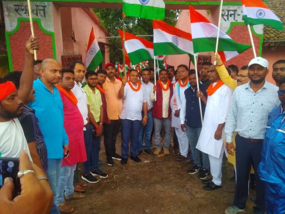 Nuri News : भाजयुमो राँची ग्रामीण ज़िला के द्वारा तिरंगा यात्रा निकाला गया…..