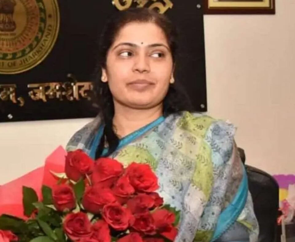 Jamshedpur News  : जमशेदपुर में अल्पसंख्यक विद्यालयों में शिक्षक बहाली पर रोक, पूर्वी सिंहभूम उपायुक्त ने लिया एक्शन ……