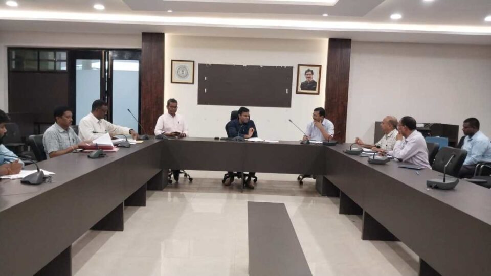 Saraikela News : कल्याण, कृषि एवं पशुपालन विभाग अंतर्गत संचालित योजनाओं की हुई समीक्षात्मक बैठक… | Vananchal 24TV Live