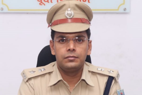 Jamshedpur News : एसएसपी ने तीन थानेदार समेत छह एसआई का किया तबादला…