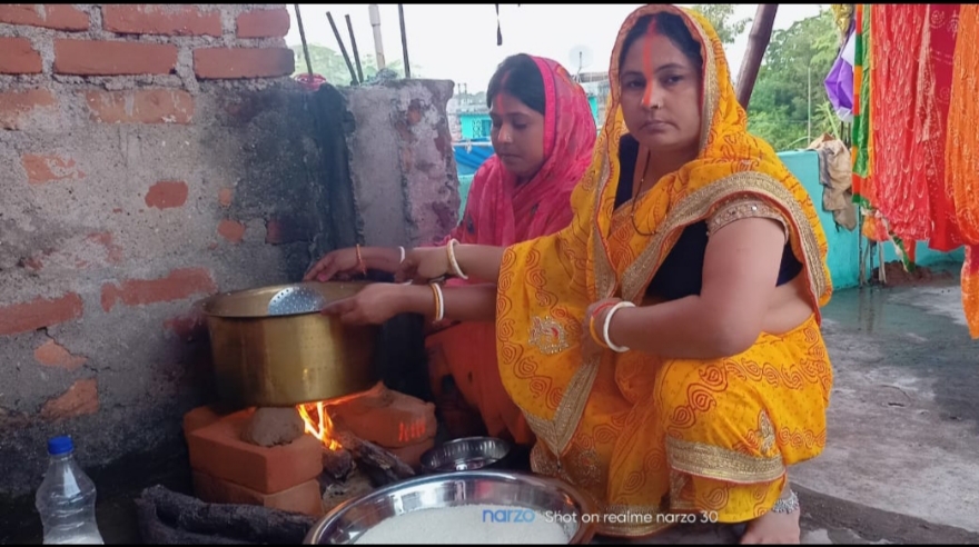 Saraikela News कांच ही बांस के बहंगिया, बहंगी लचकत जाय…..