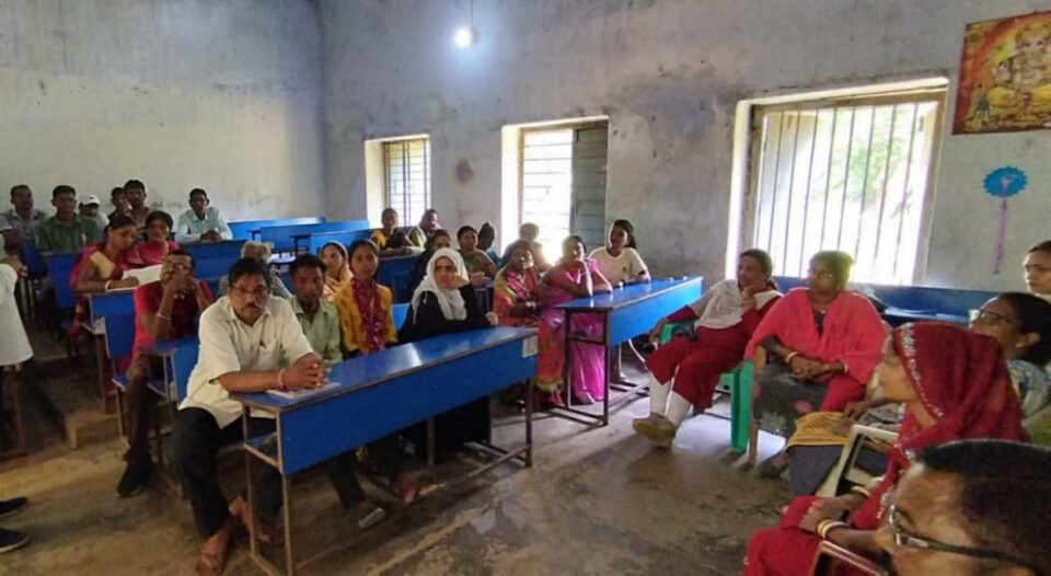 Saraikela News : पेरेंट्स टीचर मीटिंग में संस्कारपरक शिक्षा पर रहा जोर….