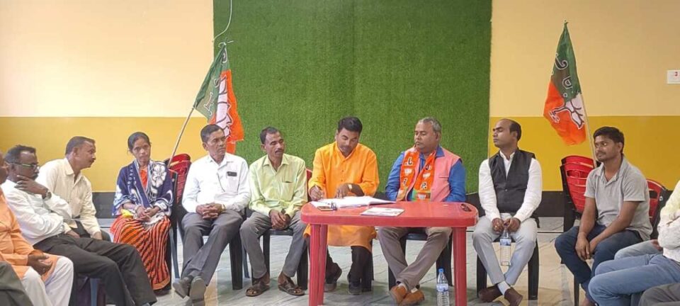 Ranchi News : भाजपा की जन आक्रोश प्रदर्शन की तैयारी को लेकर सिल्ली में हुई बैठक…. | Vananchal 24TV Live
