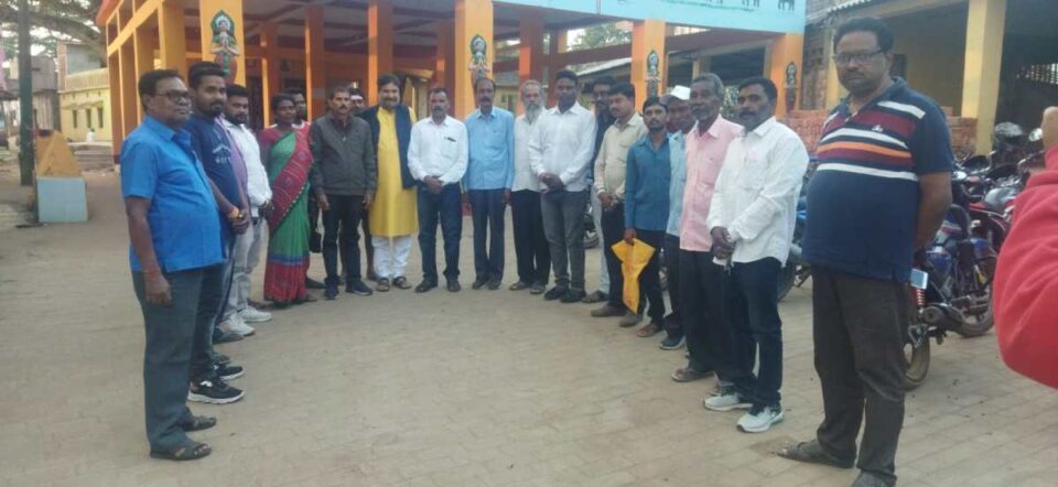 Saraikela News : राज्य सरकार की खिलाफ जनाक्रोश रैली को लेकर भाजपा ने की बैठक…..