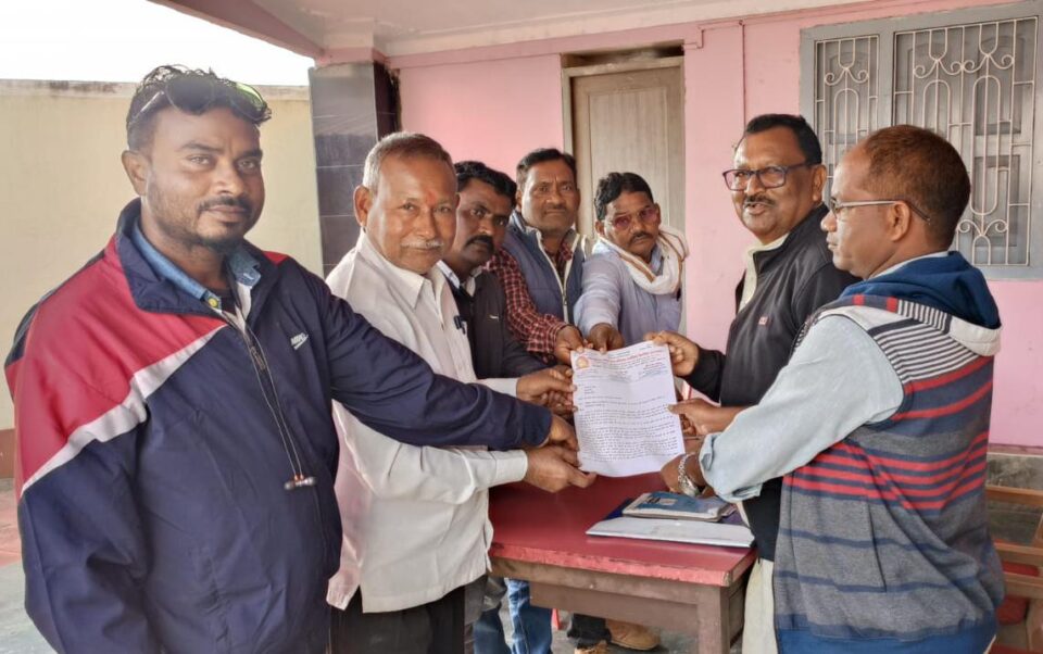 DUMKA NEWS  : CID जाँच की मांग पर AISMJWA ने पूर्व मंत्री नलिन सोरेन को सौंपा ज्ञापन…