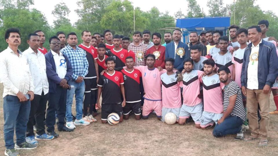 Chandil News : सुभाष ब्रॉदर्स ईचागढ़ की टीम विजय, मिला 26 हजार रूपये… | Vananchal 24TV Live