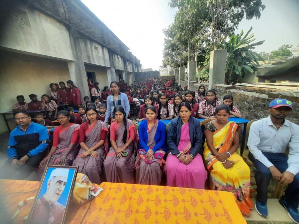 Ranchi : ज्ञानदीप अकादमी में मनाया गया बाल दिवस धूमधाम से मनाया गया… | Vananchal 24TV Live
