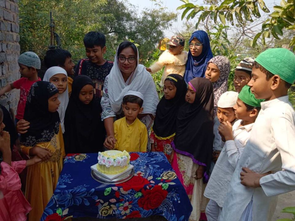 SARAIKELA NEWS : कपाली के मदरसा फातिमा नूरी में मनाया गया बाल दिवस…