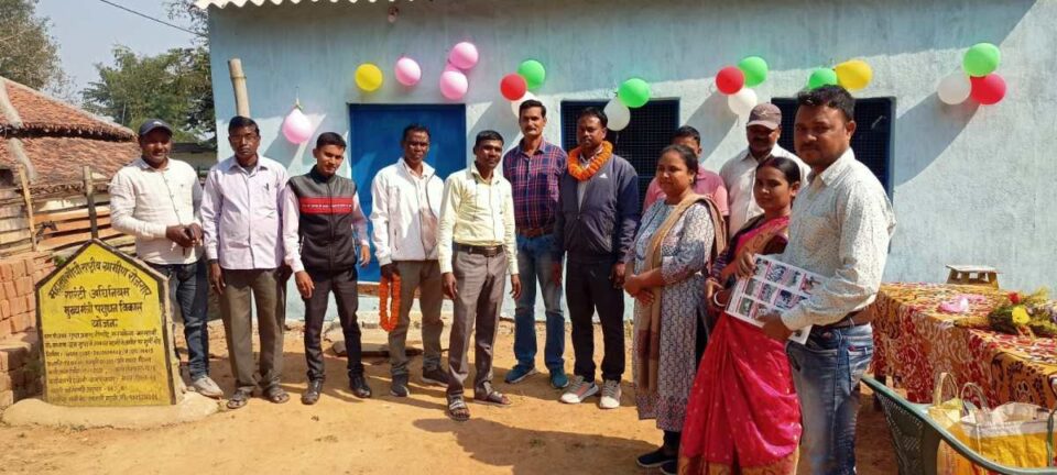 SARAIKELA NEWS : पीएनबी के आरसेटी से प्रशिक्षण लेकर शुरू किया स्वरोजगार, निदेशक ने किया उद्घाटन…