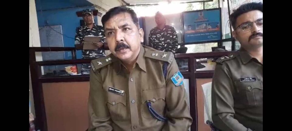 Saraikela News : भ्रष्टाचार पर जीरो टॉलरेंस सवाल पर पलटे सरायकेला एसपी कहा दूसरी बात कीजिए….