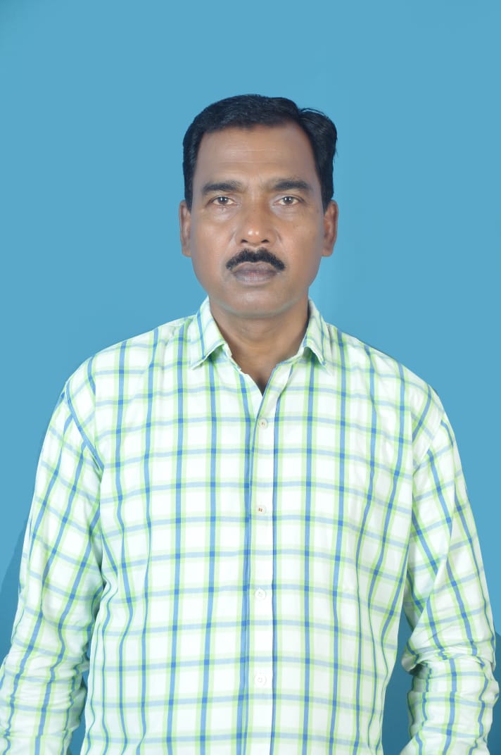 Saraikela News : राजेश ठाकुर को कैबिनेट मंत्री का दर्जा दिए जाने पर खरसावां विधानसभा प्रभारी विशु हेम्ब्रम ने दी बधाई….