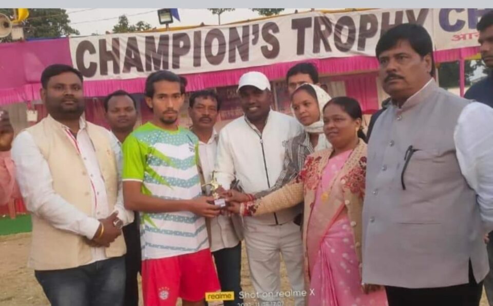 Ranchi News : डार्क होर्स पेरतोल की टीम आर्मी की टीम इंडियन वारियर को हराकर पहुंची फाइनल में….