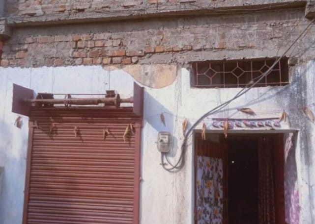Saraikela News : तीन लाख की चोरी कर चोरों ने आर आई टी के नए थानेदार को दी सलामी….