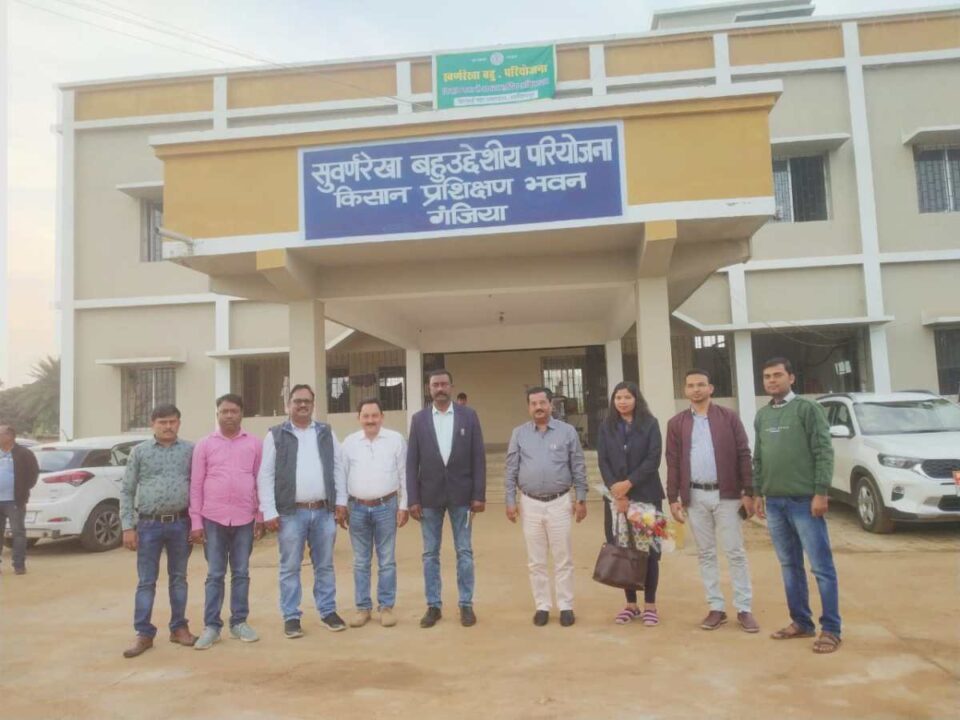 Saraikela News : गंजिया में किसान सभा आयोजित, बराज से 42 गांव तक पहुंचेगा लिफ्ट इरिगेशन का पानी,10 हजार हेक्टेयर सिंचित होगी भूमि….. | Vananchal 24TV Live