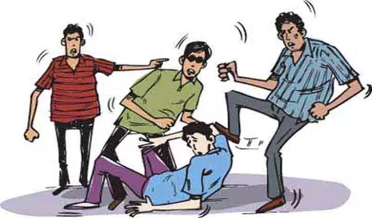 Ranchi टाटीसिलवे में चालक को बेरहमी से पीटा…