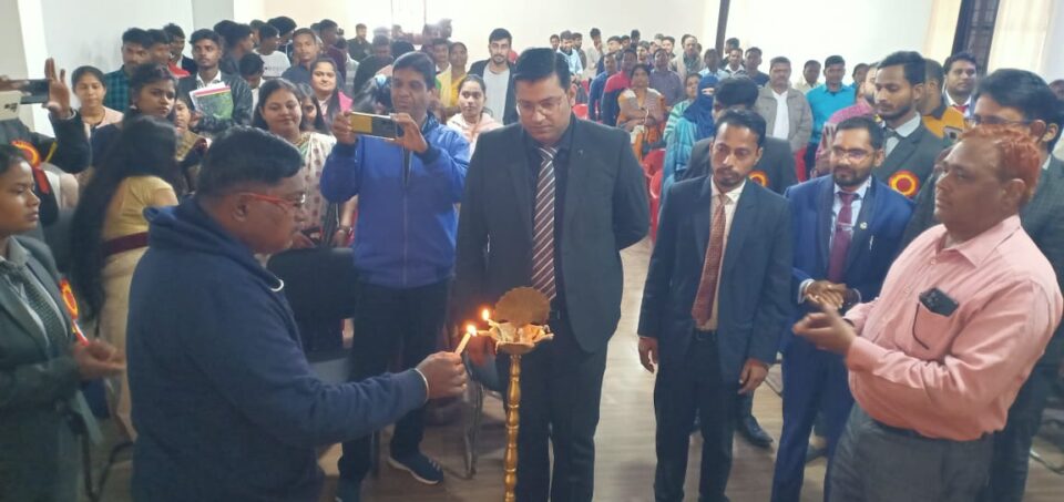 Ranchi : कैंब्रिज इंस्टीट्यूट ऑफ पॉलिटेक्निक में नवागंतुक विद्यार्थियों के लिए पांच दिवसीय इंडक्शन ओरिएंटेशन प्रोग्राम का उद्घाटन….. | Vananchal 24TV Live