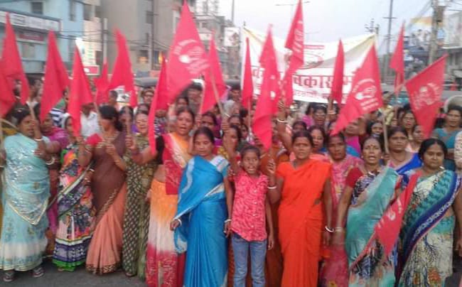 Jamshedpur : एकता विकास मंच का अपील, जागरूकता अभियान चलाते हुए , जो जहां है वहीं से 1932 के आधार पर स्थानीय नीति का करें विरोध……