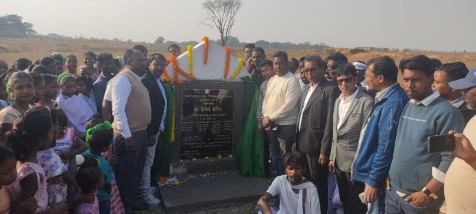 Saraikela : 2.94 करोड़ की लागत से तितिरबिला जाहेरथान के सौंदर्यीकरण का विधायक ने किया भूमि पूजन…. | Vananchal 24TV Live