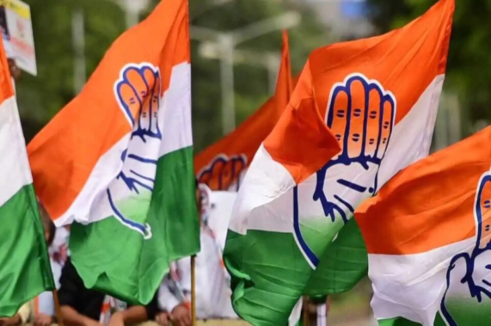 Saraikela : कांग्रेस जिला अध्यक्ष विशु हेंब्रम ने अनामिका सरकार को 6 साल के लिए पार्टी से किया निष्कासित…