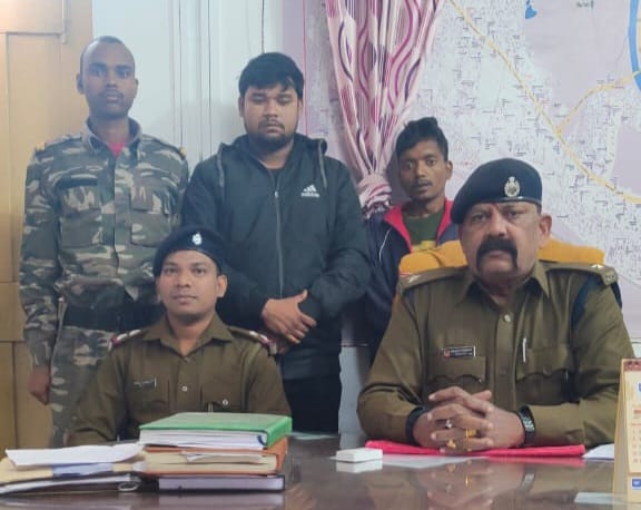 Saraikela : आदित्यपुर पुलिस ने 300 पुड़िया ब्राउन शुगर के साथ दो तस्करों को किया गिरफ्तार….