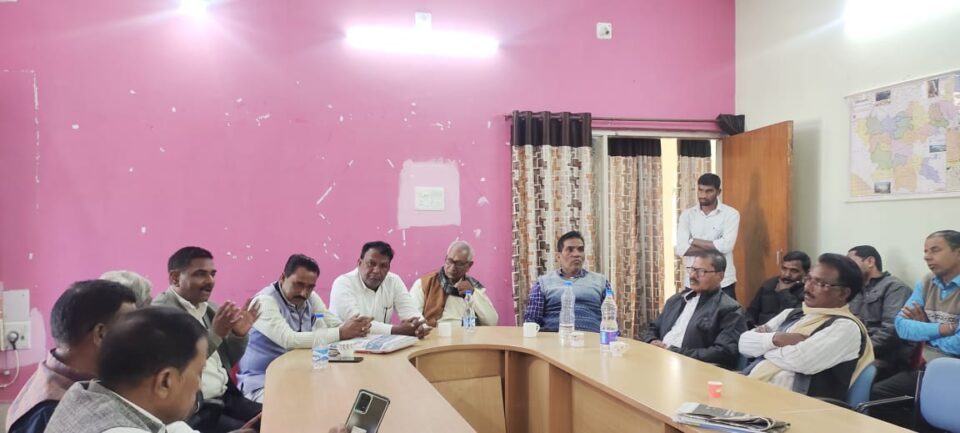 Saraikela : अभा गौड़ महासंघ का गौड़ सेवा संघ में हुआ विलय, संकल्प दिवस 23 को सरायकेला में…. | Vananchal 24TV Live