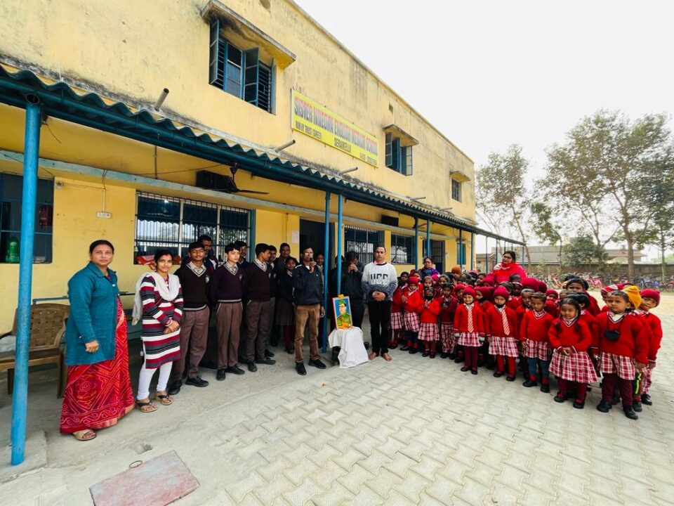 Saraikela : सिस्टर निवेदिता इंग्लिश मीडियम स्कूल में मनाई गई नेताजी सुभाष चंद्र बोस की जयंती…