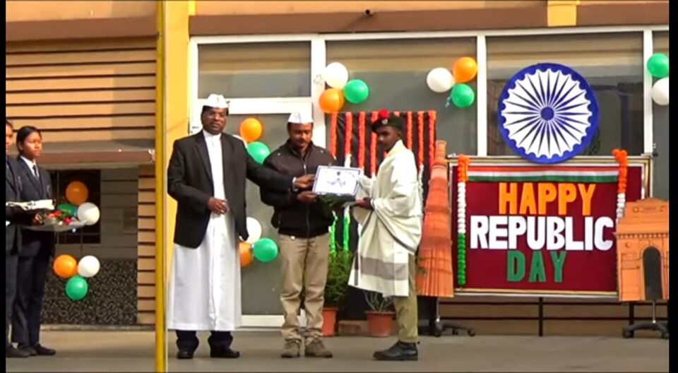 जेवियर स्कूल में गणतंत्र दिवस का हुआ आयोजन… – Vananchal 24TV Live – वनांचल 24TV लाइव