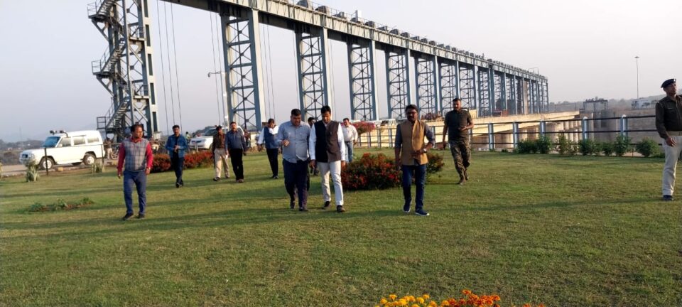 खतियानी जोहार यात्रा को लेकर तैयारी पूरी; आज पहुंचेंगे मुख्यमंत्री हेमंत सोरेन; भव्य स्वागत की तैयारी… – Vananchal 24TV Live – वनांचल 24TV लाइव