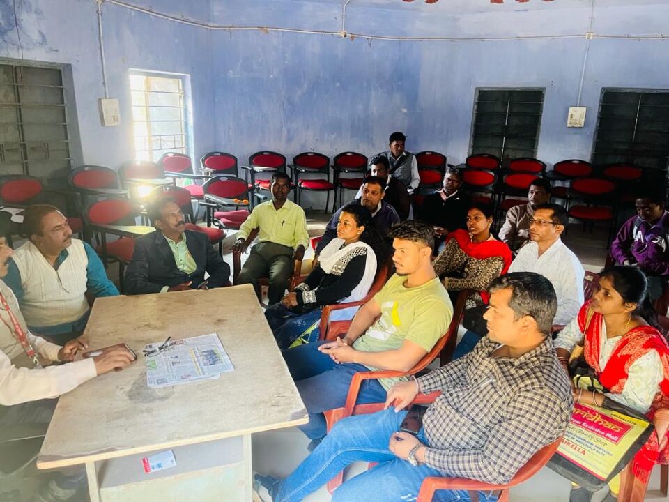 जवाहर नवोदय विद्यालय प्रवेश परीक्षा को लेकर हुई बैठक… – Vananchal 24TV Live – वनांचल 24TV लाइव