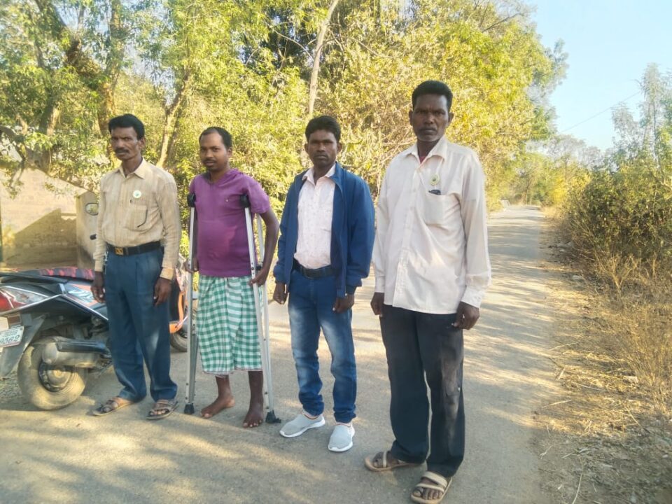 Saraikela : आदिवासी सेंगेल अभियान ने माराँगबुरु पारसनाथ पहाड़ की मुक्ति और सरना धर्म कोड की मांग को लेकर अनिश्चितकालीन रेल रोड चक्का जाम की तैयारी की…