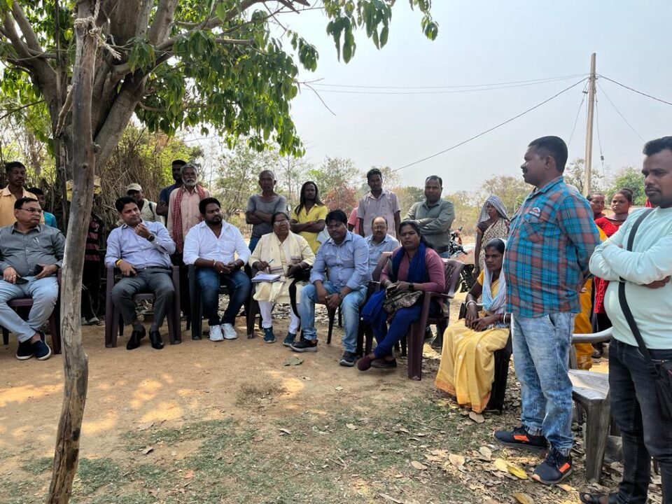 प्रखंड के सरवल गांव में बनने वाले एकलव्य विद्यालय निर्माण में ग्राम सभा की हो रही अनदेखी…ग्राम प्रधान – Vananchal 24TV Live – वनांचल 24TV लाइव