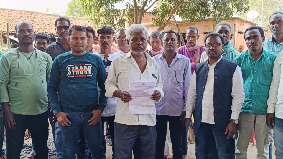 जमीन मालिक को अगले आदेश का इंतिजार, अंचल कर्मचारियों पर गुस्सा फुटा कहा अब नहीं होता इंतिजार…. – Vananchal 24TV Live – वनांचल 24TV लाइव
