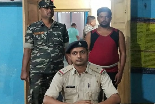 ब्राउन शुगर के साथ तस्कर गिरफ्तार, तालाशी के दौरान 91 पुड़िया,प्लास्टिक एवम कागज सहित वजन 06.69 ग्राम ब्राउन शुगर बरामद किया… – Vananchal 24TV Live – वनांचल 24TV लाइव