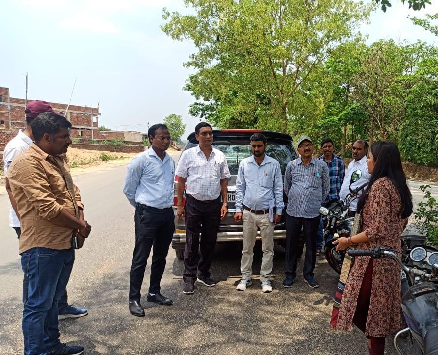 रामगढ़ : उपायुक्त ने किया चितरपुर प्रखंड का दौरा, चितरपुर-रजरप्पा फोरलेन मार्ग पर बाकी बचे कार्यों को जल्द से जल्द पूर्ण करने के संबंध में दिए महत्वपूर्ण निर्देश…