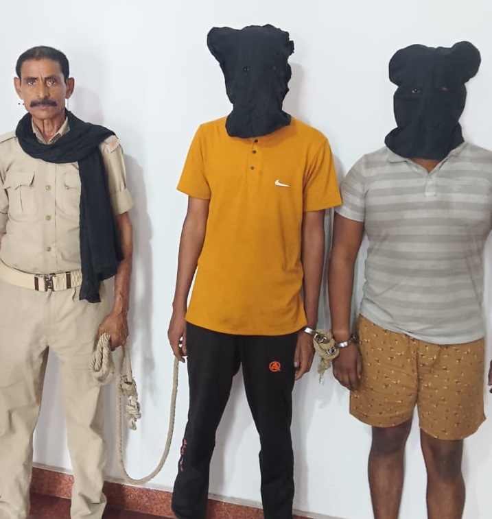 रामगढ़ :  ड्रग्स कारोबार से जुड़े दो फिरार अभियुक्तों को भुरकुंडा पुलिस ने भेजा जेल…