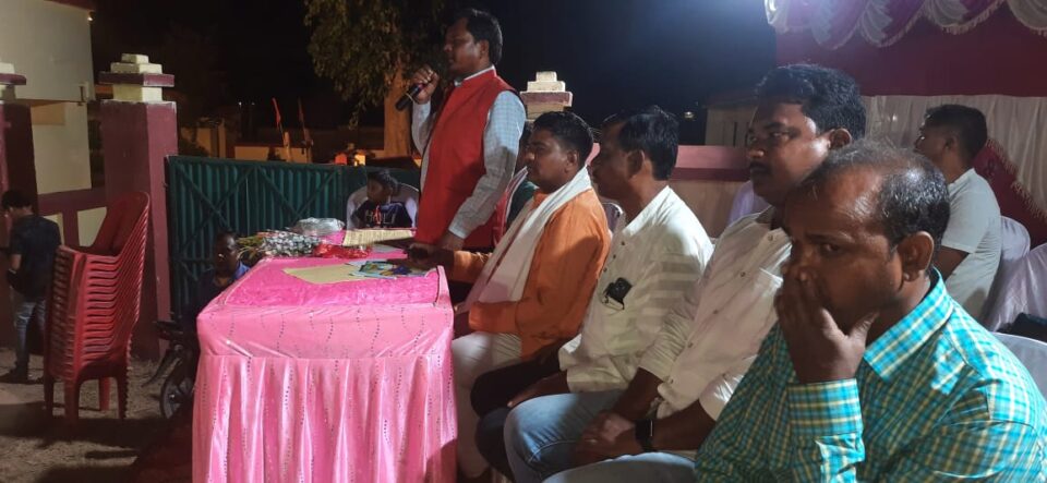 Ranchi पूजा समिति चतरा टाटीसिलवे में भव्य मण्डा पूजा का आयोजन, दहकते अंगारों पर चलकर भक्त शक्ति का परिचय  दिया … – Vananchal 24TV Live – वनांचल 24TV लाइव