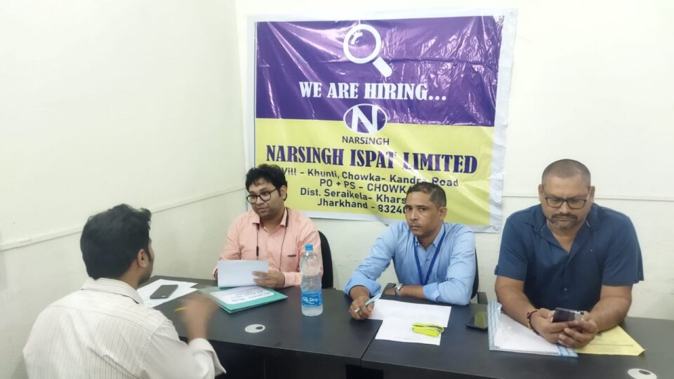 SARAIKELA : रोजगार मेले में 67 अभ्यर्थियों का स्थानीय नियोजन नीति के दिशा निर्देश के तहत नियोजकों द्वारा किया गया चयन . . .