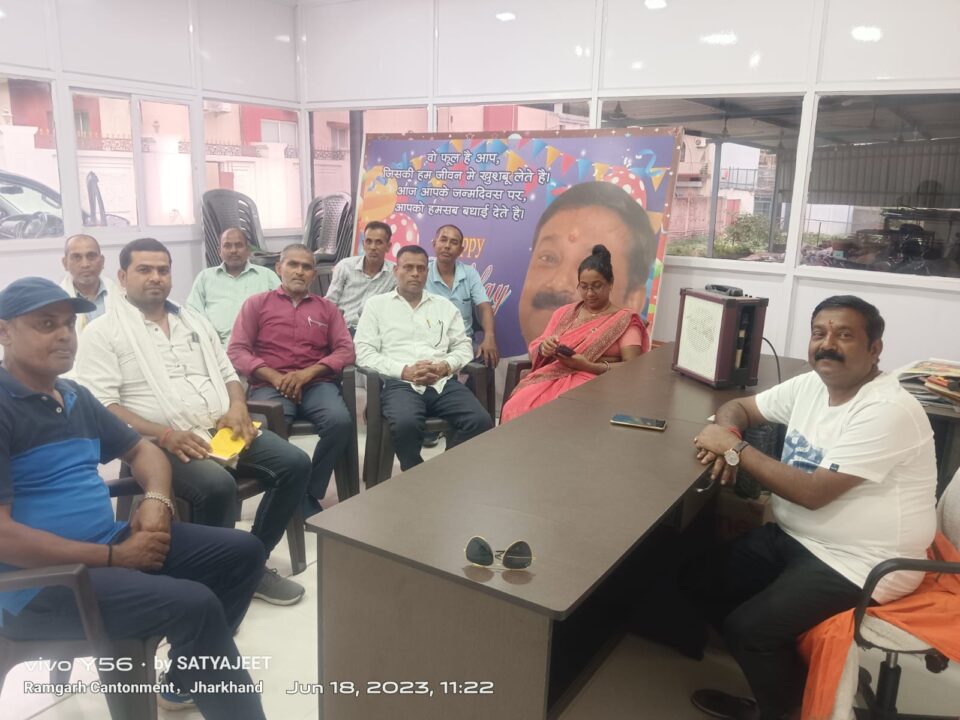 मन की बात कोई राजनीतिक कार्यक्रम नही बल्कि देश की समाजीक और आर्थिक संरचना को उभारने का एक प्लेटफार्म हैं  कुंटू बाबू  … – Vananchal 24TV Live – वनांचल 24TV लाइव