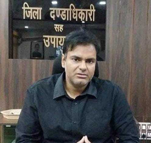 सरायकेला (प्रथम चरण में आदित्यपुर वेस्ट मैनेजमेंट प्राइवेट लिमिटेड, अमलगम स्टील एंड पावर लिमिटेड, समृद्धि स्पोंज लिमिटेड, डीडी स्टील एंड पावर लिमिटेड, आधार राइस मिल प्राइवेट लिमिटेड एवं शारदा एक्सेल प्राइवेट लिमिटेड को नोटिस जारी किया गया है) – Vananchal 24TV Live – वनांचल 24TV लाइव