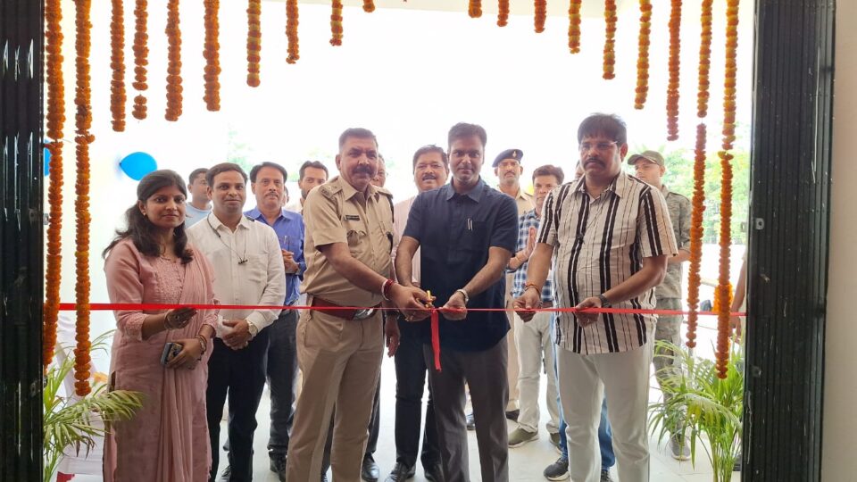 सरायकेला नवनिर्मित ईवीएम वेयरहाउस का उपायुक्त एवं पुलिस अधीक्षक ने किया उद्घाटन…