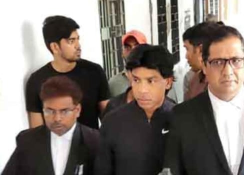 रांची :  कोर्ट ने पूर्व विधायक सह खतियानी झारखंडी पार्टी के नेता अमित महतो ने किया सरेंडर, बिरसा मुंडा भेजा जेल भेजा गया…
