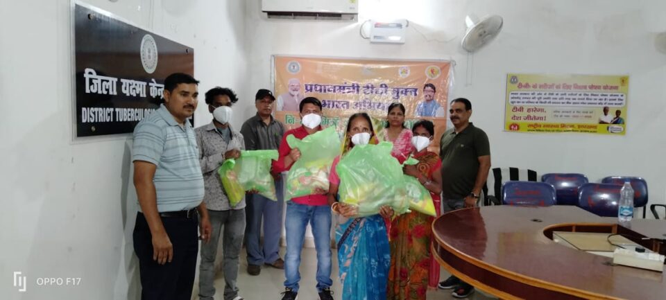 प्रधानमंत्री टीबी मुक्त भारत अभियान अंतर्गत निक्षय पोषण योजना के तहत टीबी मरीजों को उपलब्ध कराया गया पोषण किट… – Vananchal 24TV Live – वनांचल 24TV लाइव