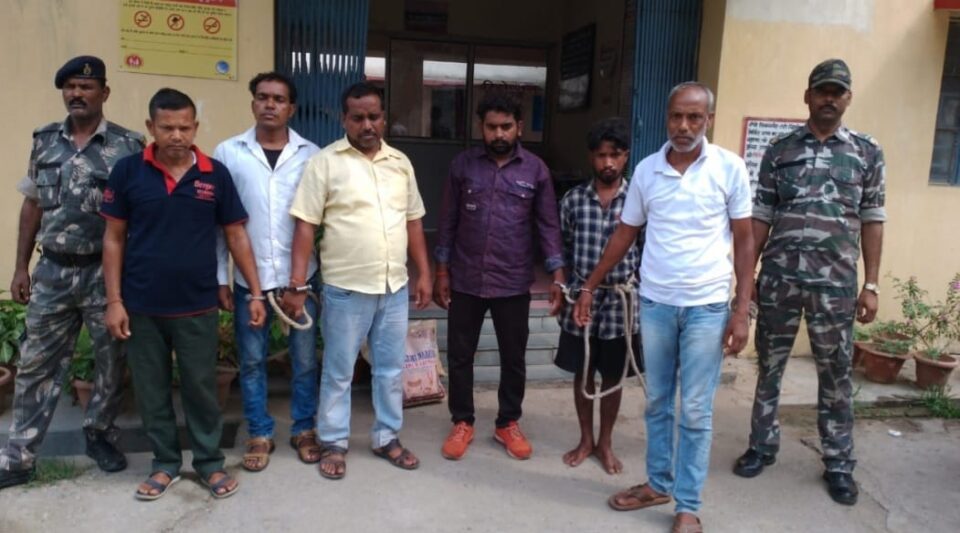 पुराना चतरा के रिंग रोड से रड़ चोरी मामले में टाटीसिलवे पुलिस ने 6 आरोपी का गिरफ्तार किया, और न्यायिक हिरासत में भेजा… – Vananchal 24TV Live – वनांचल 24TV लाइव