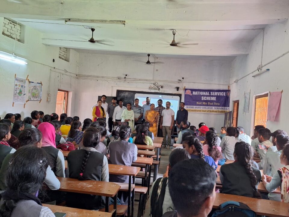 सरायकेला:राष्ट्रीय सेवा योजना के तहत काशी साहू कॉलेज में फाइलेरिया अवेयरनेस प्रोग्राम का हुआ आयोजन…