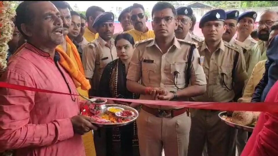 जमशेदपुर:2 करोड़ 20 लाख की लागत से बर्मामाइंस थाना का एसपी ने किया शुभारंभ… – Vananchal 24TV Live – वनांचल 24TV लाइव