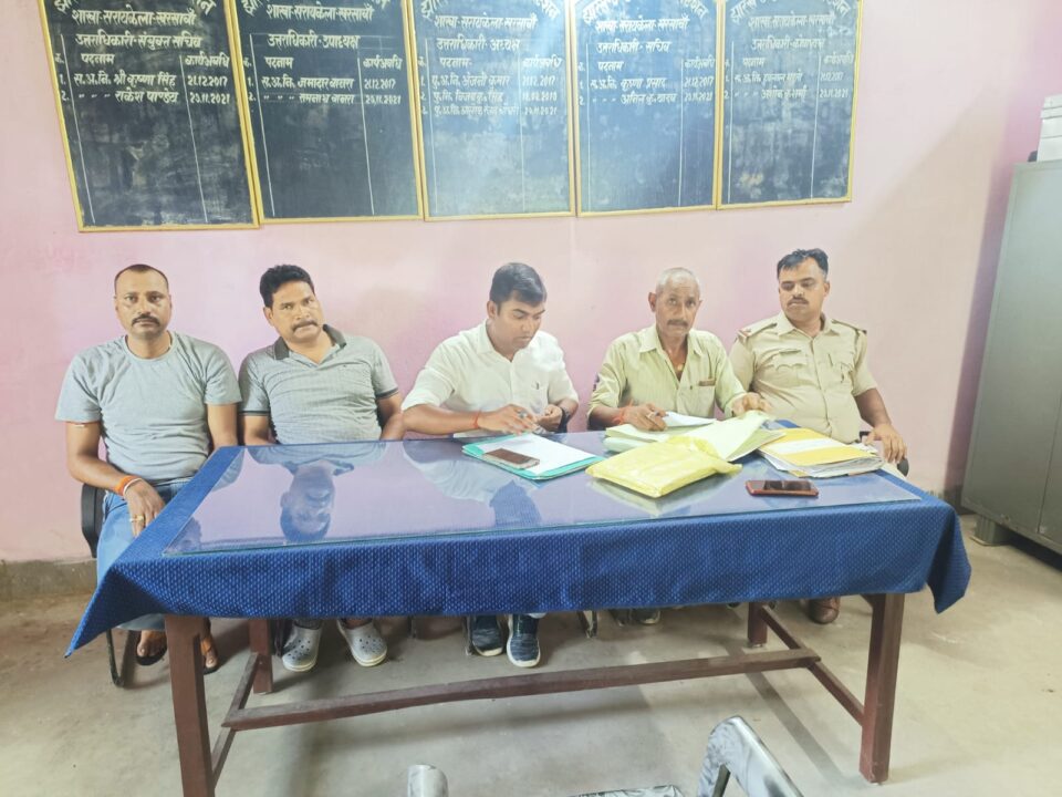 झारखंड पुलिस एसोसिएशन जिला कमेटी के पदाधिकारियों ने पुरानी पुलिस लाइन संजय ग्राम में की बैठक… – Vananchal 24TV Live – वनांचल 24TV लाइव