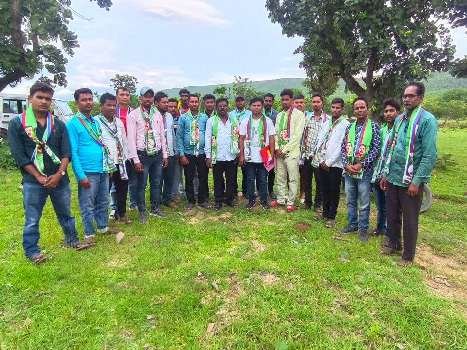 ग्राम प्रभारियों की टीम गठन में जुटी आजसू , लखीराम सिंह सरदार आजसू के मातकमडीह पंचायत अध्यक्ष मनोनीत… – Vananchal 24TV Live – वनांचल 24TV लाइव