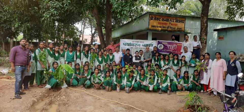 पटमदा:पर्यावरण पहल के द्वारा पटमदा के प्रोजेक्ट महिला उच्च विद्यालय में वृहत पौधरोपण सह पर्यावरण संरक्षण के प्रति जागरूकता कार्यक्रम का आयोजन… – Vananchal 24TV Live – वनांचल 24TV लाइव