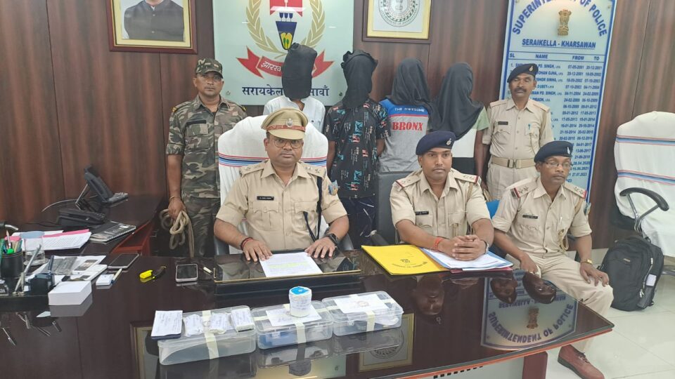 5 लाख की रंगदारी नहीं मिलने पर कंपनी गेट पर फायरिंग का प्रयास करने के मामले में आरआईटी पुलिस ने चार को गिरफ्तार कर भेजा जेल… – Vananchal 24TV Live – वनांचल 24TV लाइव